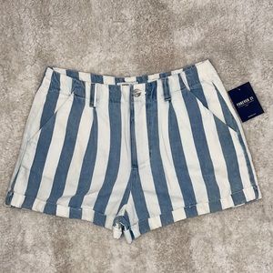 Denim Short White/Blue Size 28